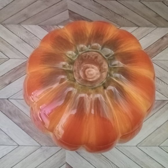 Ceramic Pumpkin jar for all seasons - Picture 3 of 12